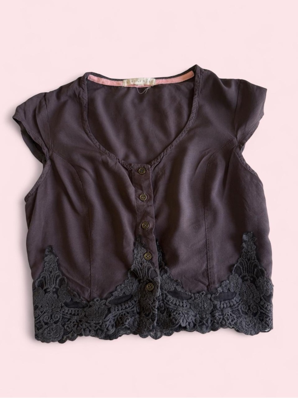hint of mint Black Lace-Trim Button Front Crop Top